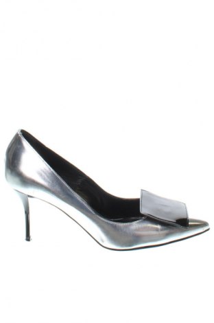 Damenschuhe, Größe 38, Farbe Silber, Preis 13,49 €