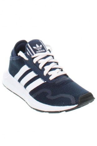 Încălțăminte de damă Adidas Originals, Mărime 37, Culoare Albastru, Preț 227,04 Lei