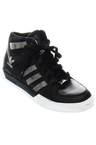 Дамски обувки Adidas Originals, Размер 37, Цвят Черен, Цена 62,30 лв.