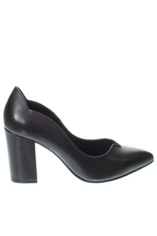 Dámské boty  Alesya, Velikost 38, Barva Černá, Cena  1 765,00 Kč