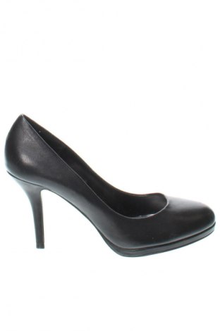 Dámské boty  Alesya, Velikost 37, Barva Černá, Cena  2 493,00 Kč