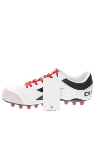Dámské boty  Diadora, Velikost 40, Barva Bílá, Cena  1 382,00 Kč