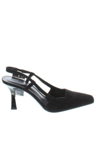 Дамски обувки Marks & Spencer, Размер 39, Цвят Черен, Цена 34,10 лв.