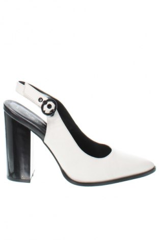 Γυναικεία παπούτσια New Look, Μέγεθος 39, Χρώμα Λευκό, Τιμή 19,85 €