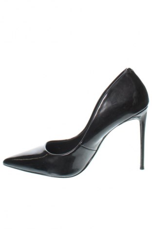 Дамски обувки Steve Madden, Размер 40, Цвят Черен, Цена 103,20 лв.