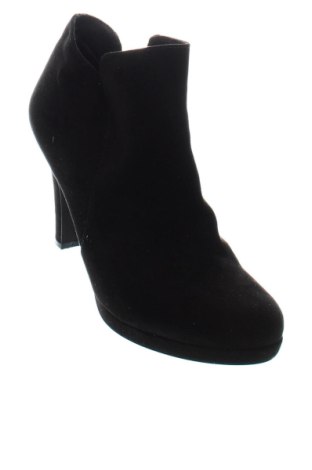Дамски обувки Tamaris, Размер 39, Цвят Черен, Цена 48,00 лв.