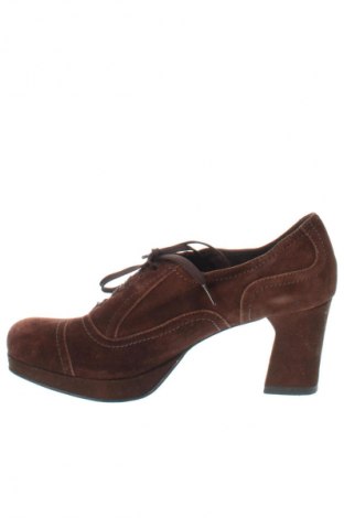 Damenschuhe Tamaris, Größe 37, Farbe Braun, Preis 13,99 €