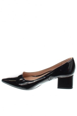 Дамски обувки Zara Trafaluc, Размер 40, Цвят Черен, Цена 14,85 лв.