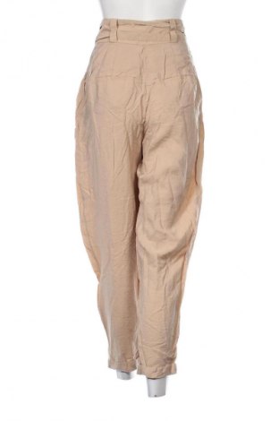 Pantaloni de femei, Mărime S, Culoare Bej, Preț 94,40 Lei