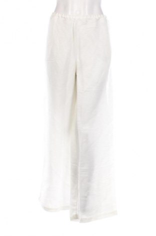 Γυναικείο παντελόνι ABOUT YOU x Marie von Behrens, Μέγεθος XL, Χρώμα Λευκό, Τιμή 105,15 €