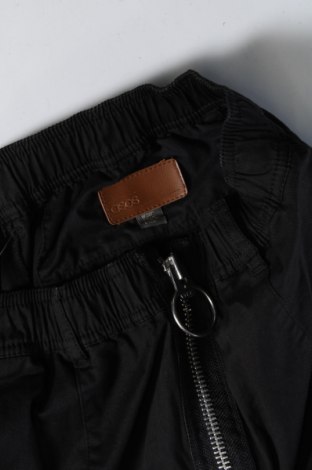 Γυναικείο παντελόνι ASOS, Μέγεθος M, Χρώμα Μαύρο, Τιμή 11,32 €