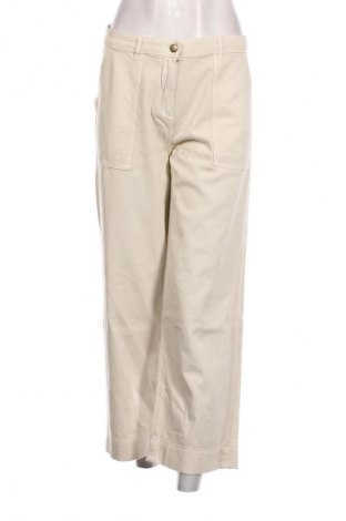 Γυναικείο παντελόνι Barbour, Μέγεθος M, Χρώμα Εκρού, Τιμή 57,83 €