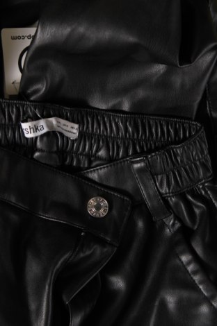 Damenhose Bershka, Größe XS, Farbe Schwarz, Preis 10,09 €