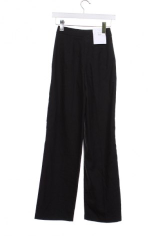 Pantaloni de femei Bershka, Mărime XXS, Culoare Negru, Preț 151,32 Lei