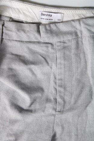 Damenhose Bershka, Größe M, Farbe Grau, Preis 10,09 €