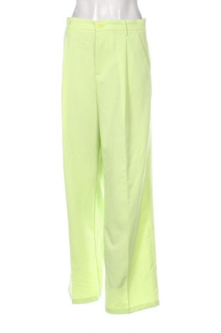 Damenhose Bershka, Größe M, Farbe Grün, Preis € 15,00