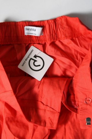 Дамски панталон Bershka, Размер S, Цвят Оранжев, Цена 9,57 лв.