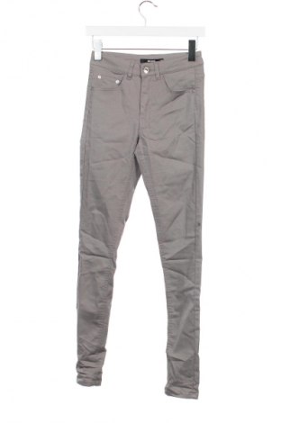 Дамски панталон Bik Bok, Размер XS, Цвят Сив, Цена 14,50 лв.