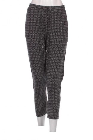 Γυναικείο παντελόνι Canda, Μέγεθος L, Χρώμα Μαύρο, Τιμή 10,76 €