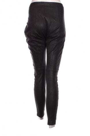 Pantaloni de femei Clockhouse, Mărime XL, Culoare Negru, Preț 20,99 Lei