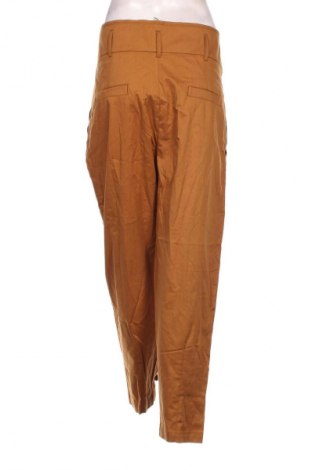 Дамски панталон Dorothee Schumacher, Размер L, Цвят Кафяв, Цена 311,30 лв.