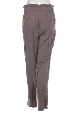 Дамски панталон Essentials, Размер XL, Цвят Сив, Цена 29,00 лв.