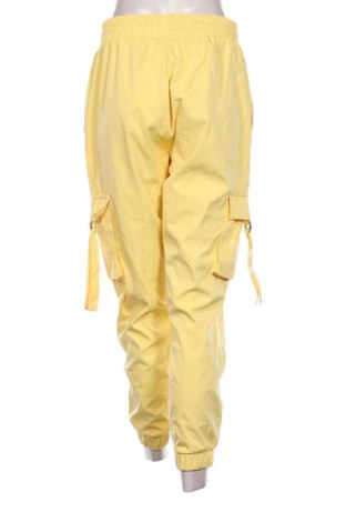 Дамски панталон Fb Sister, Размер L, Цвят Жълт, Цена 14,50 лв.