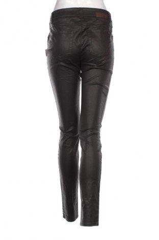 Дамски панталон Gerry Weber, Размер M, Цвят Кафяв, Цена 37,40 лв.