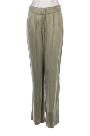 Pantaloni de femei Guido Maria Kretschmer for About You, Mărime M, Culoare Verde, Preț 152,96 Lei