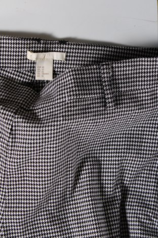 Dámské kalhoty  H&M, Velikost L, Barva Vícebarevné, Cena  231,00 Kč