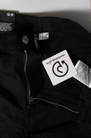 Дамски панталон H&M Divided, Размер S, Цвят Черен, Цена 18,40 лв.