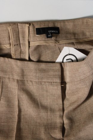 Дамски панталон Hennes, Размер M, Цвят Бежов, Цена 13,05 лв.