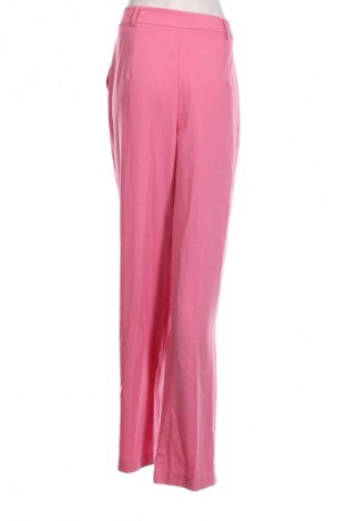 Дамски панталон Imperial, Размер M, Цвят Розов, Цена 85,80 лв.