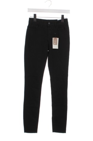 Дамски панталон Jdy, Размер XS, Цвят Черен, Цена 46,00 лв.