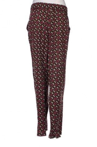 Pantaloni de femei Kaffe, Mărime S, Culoare Multicolor, Preț 58,99 Lei