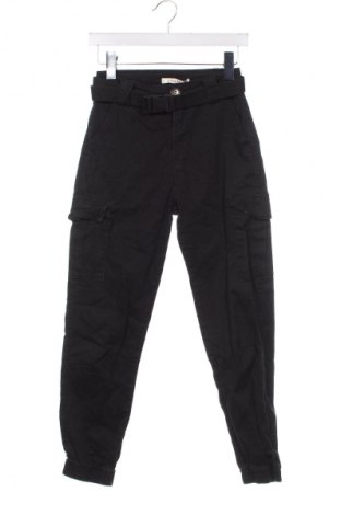 Pantaloni de femei Laulia, Mărime S, Culoare Negru, Preț 95,39 Lei