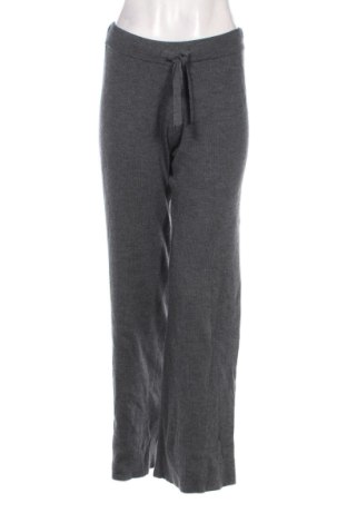 Pantaloni de femei MAGASIN DU NORD, Mărime S, Culoare Gri, Preț 138,68 Lei