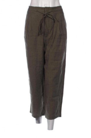 Дамски панталон Mango, Размер L, Цвят Зелен, Цена 76,83 лв.