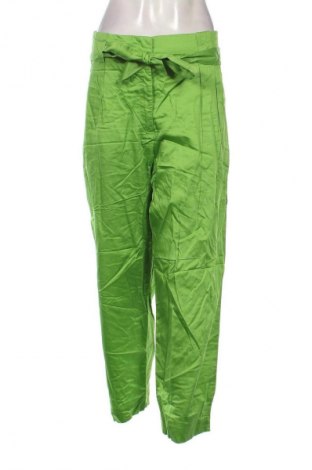 Дамски панталон Marc Cain, Размер XL, Цвят Зелен, Цена 157,00 лв.