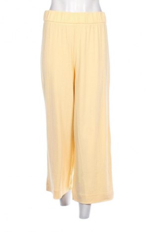Дамски панталон Monki, Размер S, Цвят Жълт, Цена 28,00 лв.