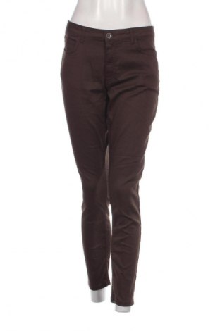 Дамски панталон More & More, Размер L, Цвят Кафяв, Цена 40,80 лв.