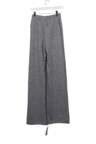Damenhose NA-KD, Größe XXS, Farbe Grau, Preis € 15,88
