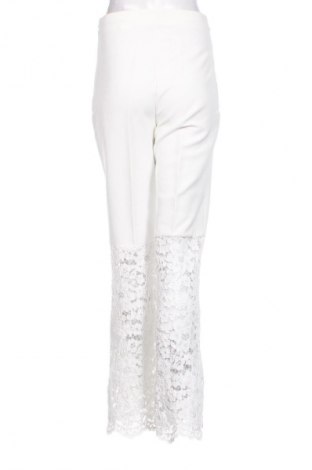 Дамски панталон Nissa, Размер M, Цвят Бял, Цена 67,82 лв.