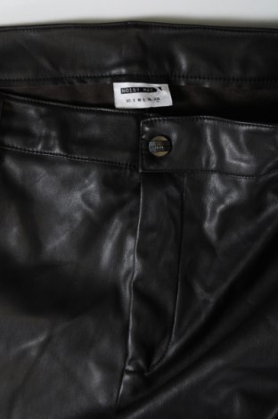 Γυναικείο παντελόνι Noisy May, Μέγεθος XXL, Χρώμα Μαύρο, Τιμή 10,76 €