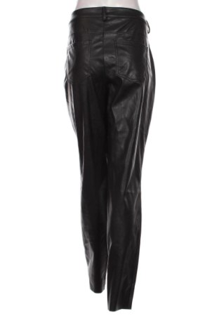 Дамски панталон Noisy May, Размер XXL, Цвят Черен, Цена 17,40 лв.
