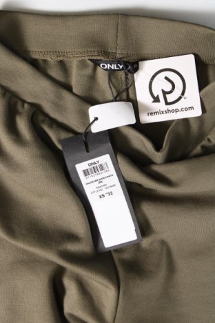 Дамски панталон ONLY, Размер XS, Цвят Зелен, Цена 24,80 лв.