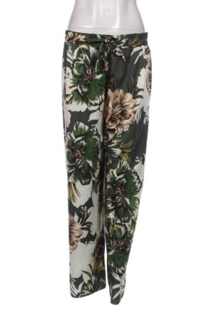Pantaloni de femei Piazza Italia, Mărime M, Culoare Multicolor, Preț 81,07 Lei