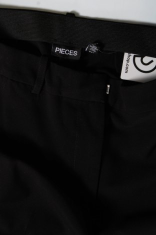 Дамски панталон Pieces, Размер L, Цвят Черен, Цена 27,90 лв.