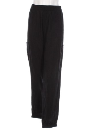 Γυναικείο παντελόνι Pieces, Μέγεθος L, Χρώμα Μαύρο, Τιμή 12,78 €