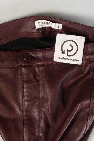 Γυναικείο παντελόνι Pull&Bear, Μέγεθος S, Χρώμα Κόκκινο, Τιμή 8,07 €
